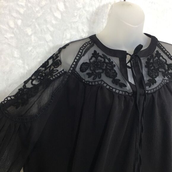 Hayden Women's Mesh Floral Lace and Sheer Peasant Blouse Size S - Picture 5 of 7